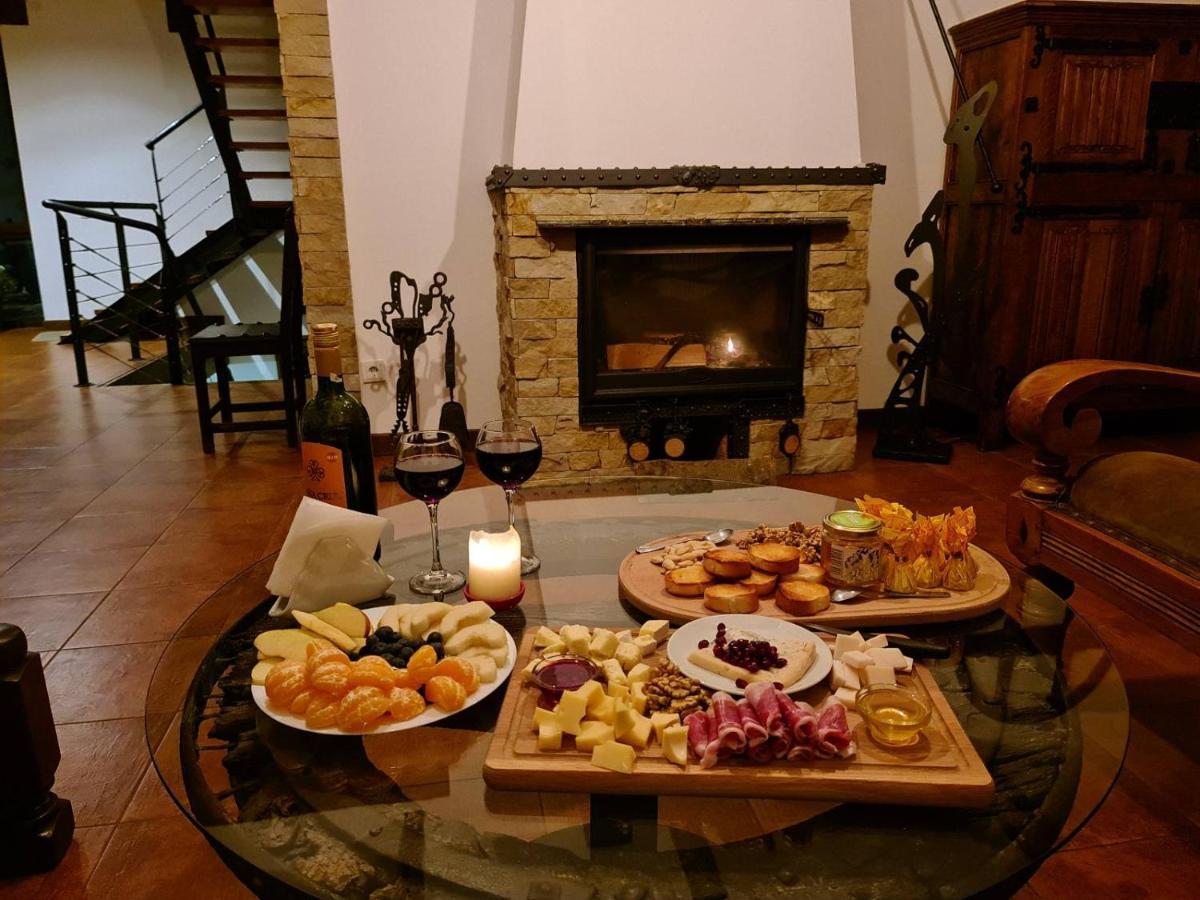 Villa Zoryany Dvir Skhidnytsia Buitenkant foto