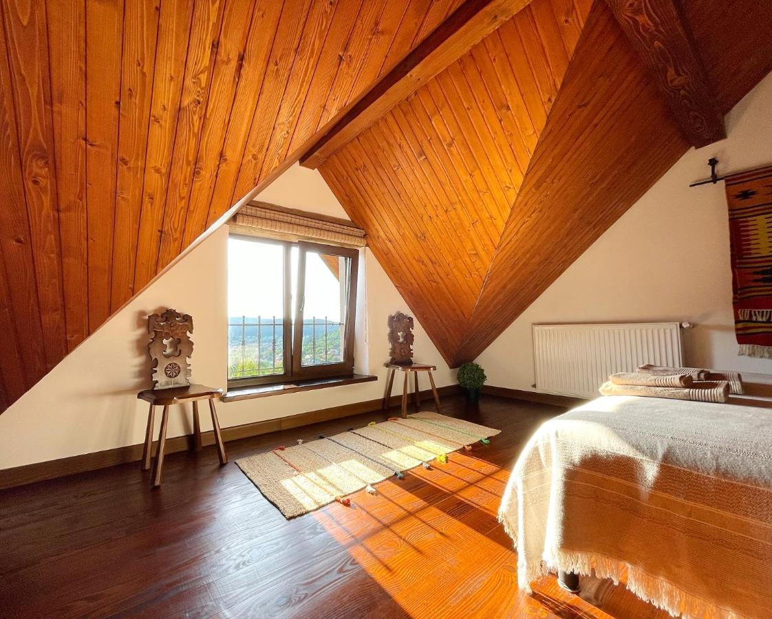 Villa Zoryany Dvir Skhidnytsia Buitenkant foto