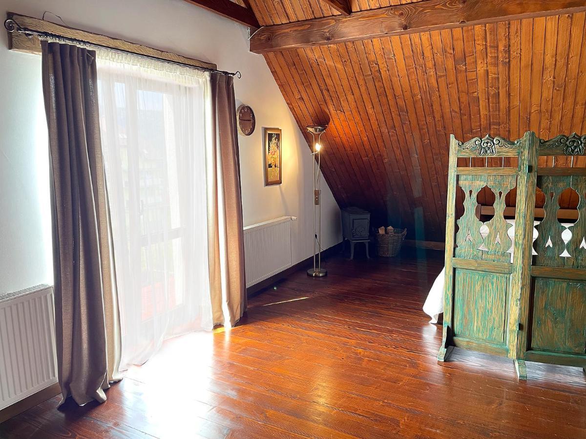 Villa Zoryany Dvir Skhidnytsia Buitenkant foto